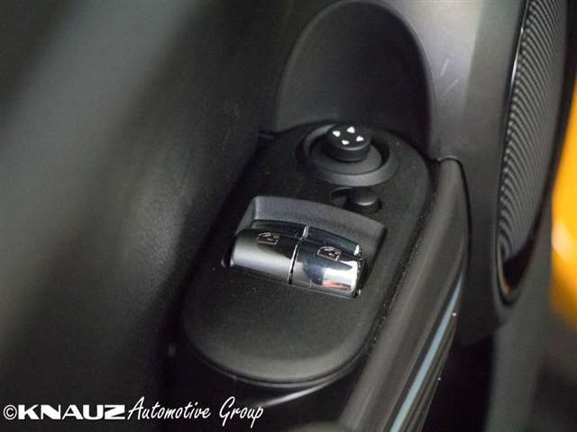 2017 Mini Hardtop Cooper 2dr Hatchback